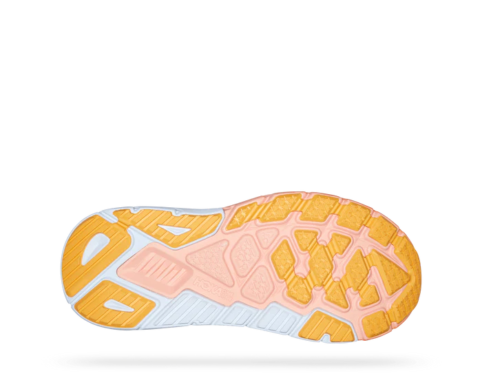 Bottom (outer sole) view of the Women's Arahi 6 in SUN BAKED / SHELL CORAL