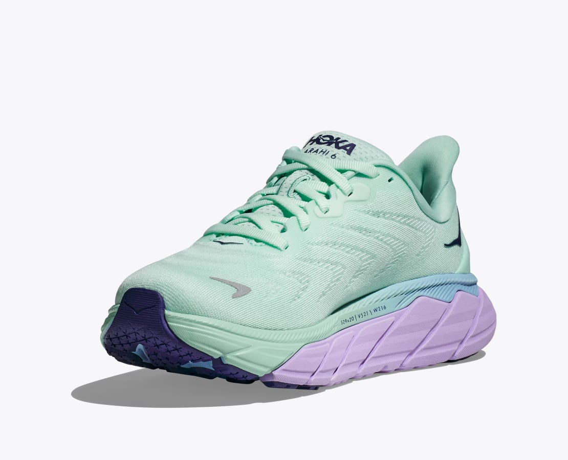 Front angle view of the Women's Arahi 6 by HOKA in the color Sunlit Ocean/Lilac Mist