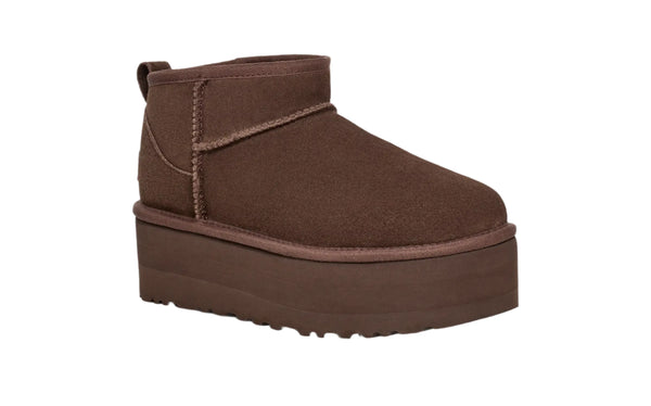 The outsole of this product is either a sugarcane EVA outsole, which is a responsible compound using sugarcane foam that allows Ugg to reduce dependency on fossil fuels by replacing petroleum-based ethylene, or a Treadlite by UGG™ outsole.