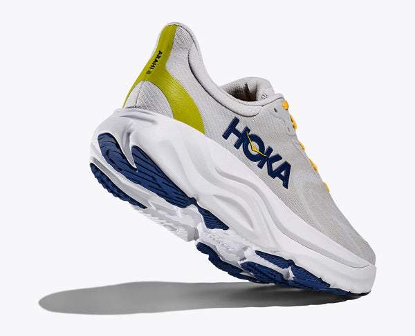 Men's hoka Arahi 8 running shoe on a white background