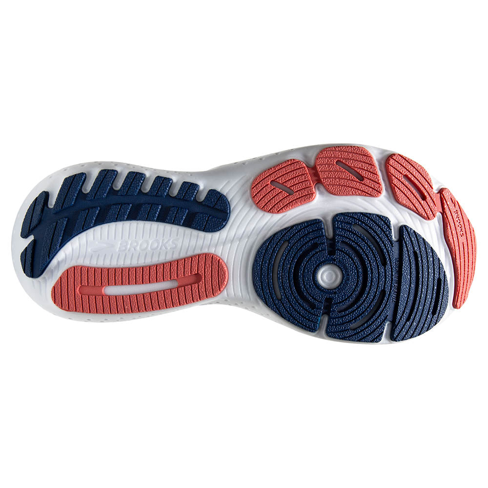 The outsole of the Glycerin 21 has more durable rubber in the areas that see more wear 