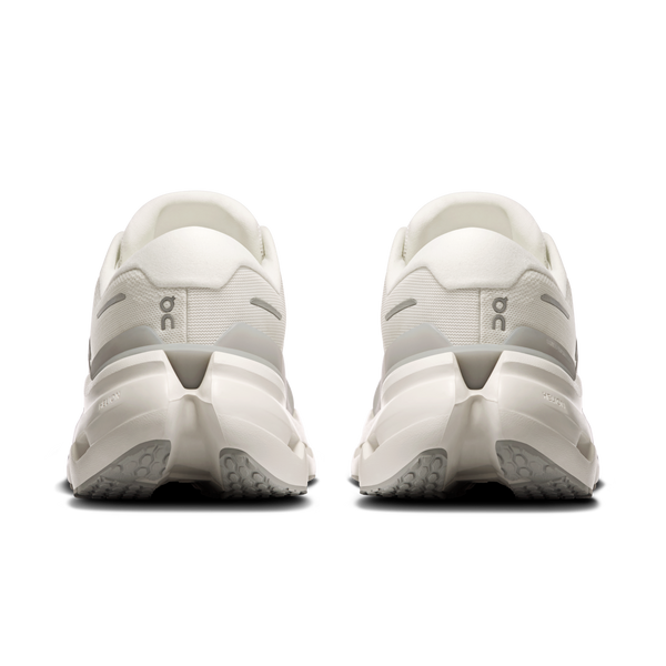 TPU heel clip with medial reinforcements for added support.