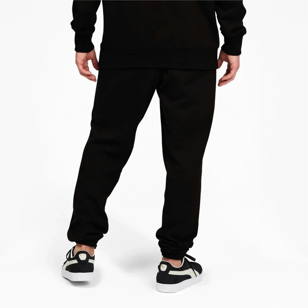 The perfect sweats for everyday wear, these PUMA x TMC sweatpants have a drawstring waistband, PUMA x TMC cobranding, and an elastic hem.