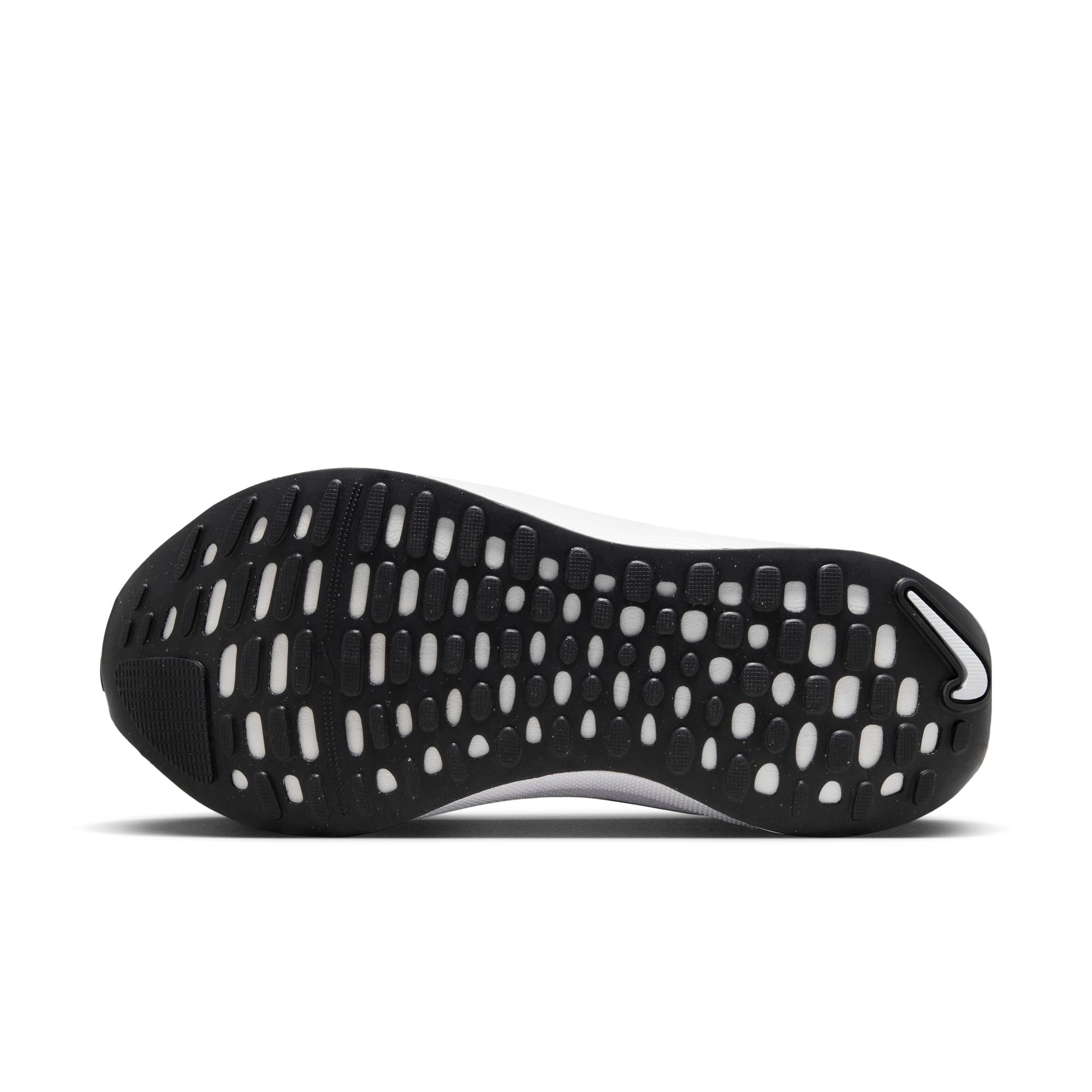 The outsole of the infinity 4 from Nike as a lot of rubber, making the shoe durable adn stable