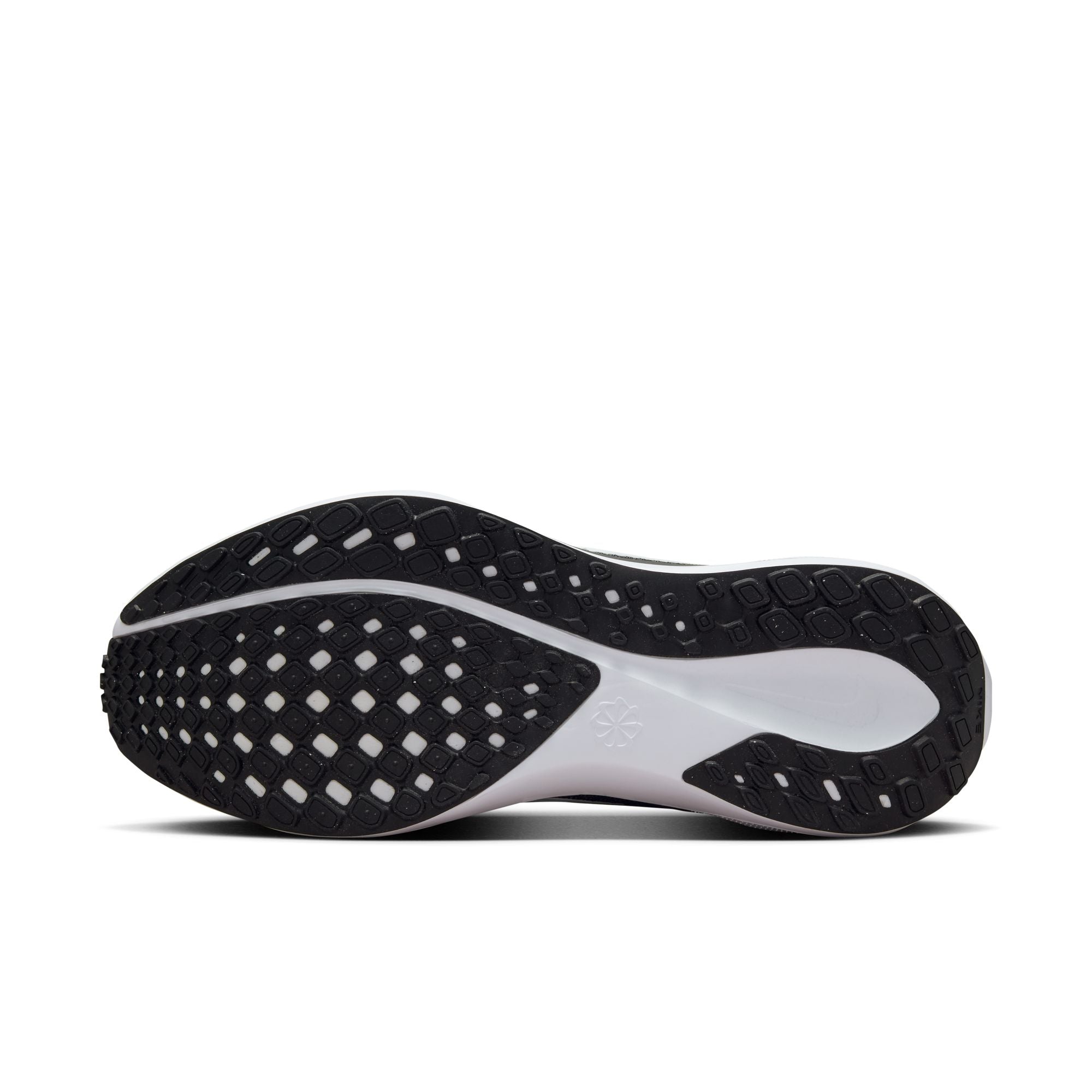 The outsole of the Peg 41 from Nike have more rubber on the lateral side where more abrasion often happens