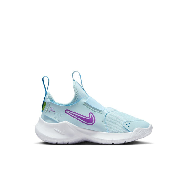 Kid's running shoe without any laces in girls colors.