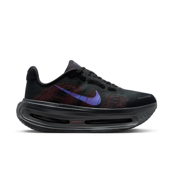 Black Nike highly cushioned running shoe with Nike logo on a white background