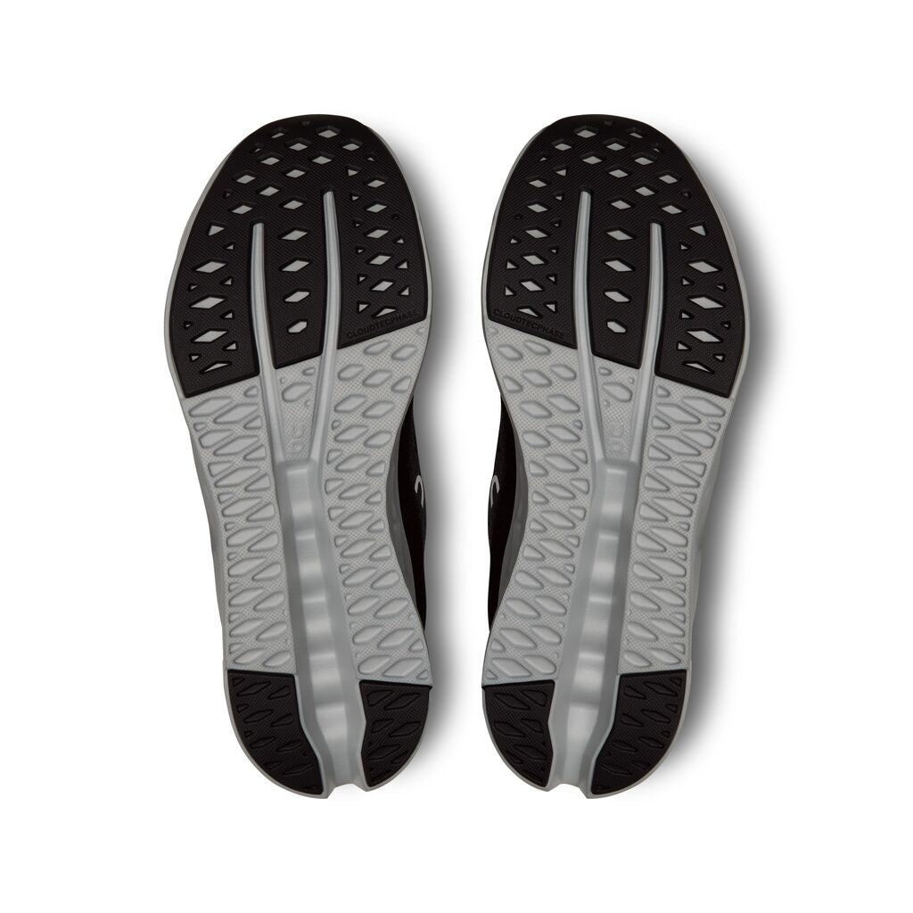 The outsole of this On Cloudsurfer uses the same colors as the upper does