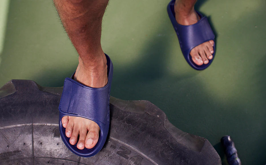front view of ooahh sport flex sandal