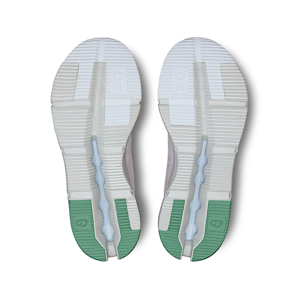 The outsole of the On Cloudnova is pretty straighforward as should be in a lifestyle shoe