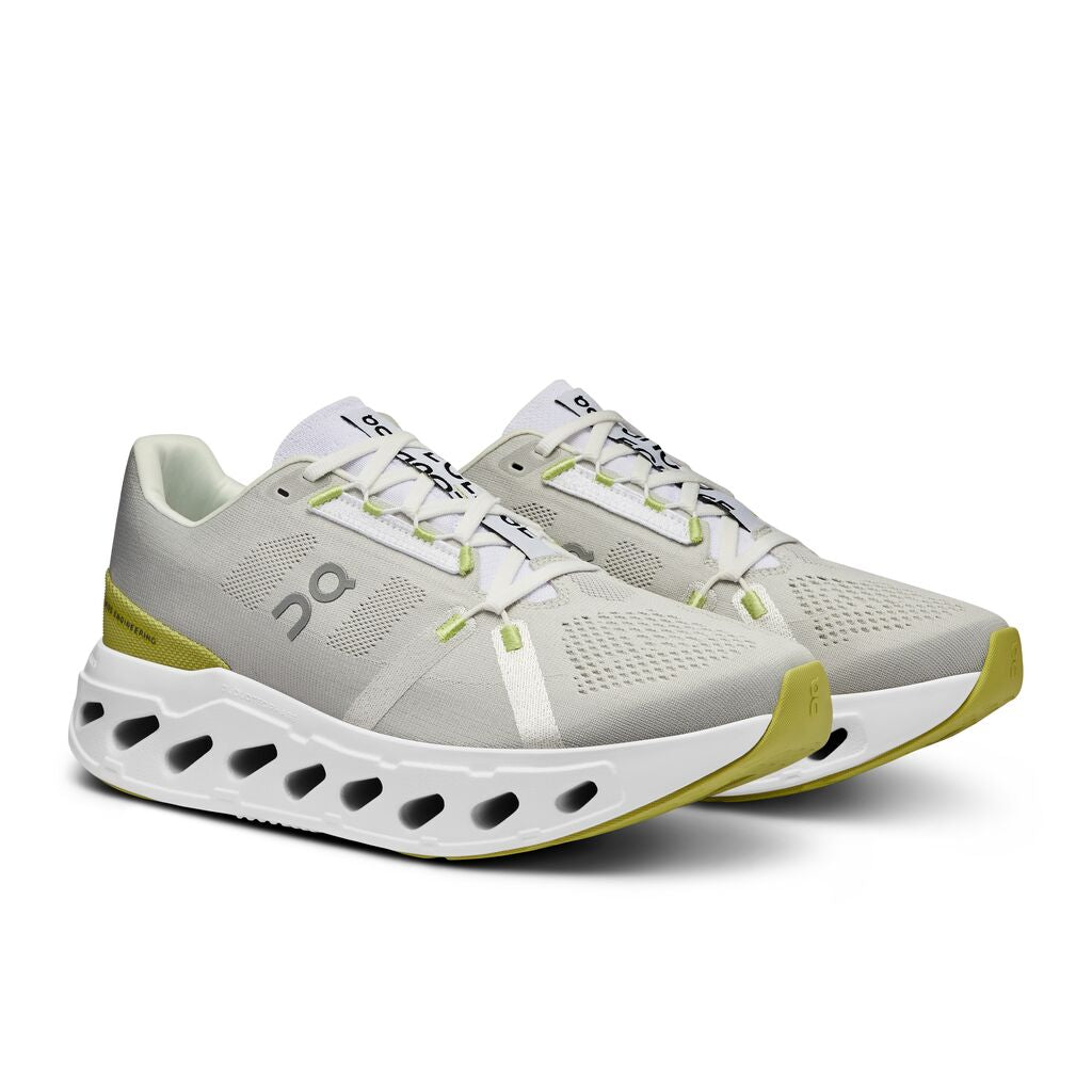 The Cloudeclispse from On Running is a gret looking shoe with a sylish and clean upper