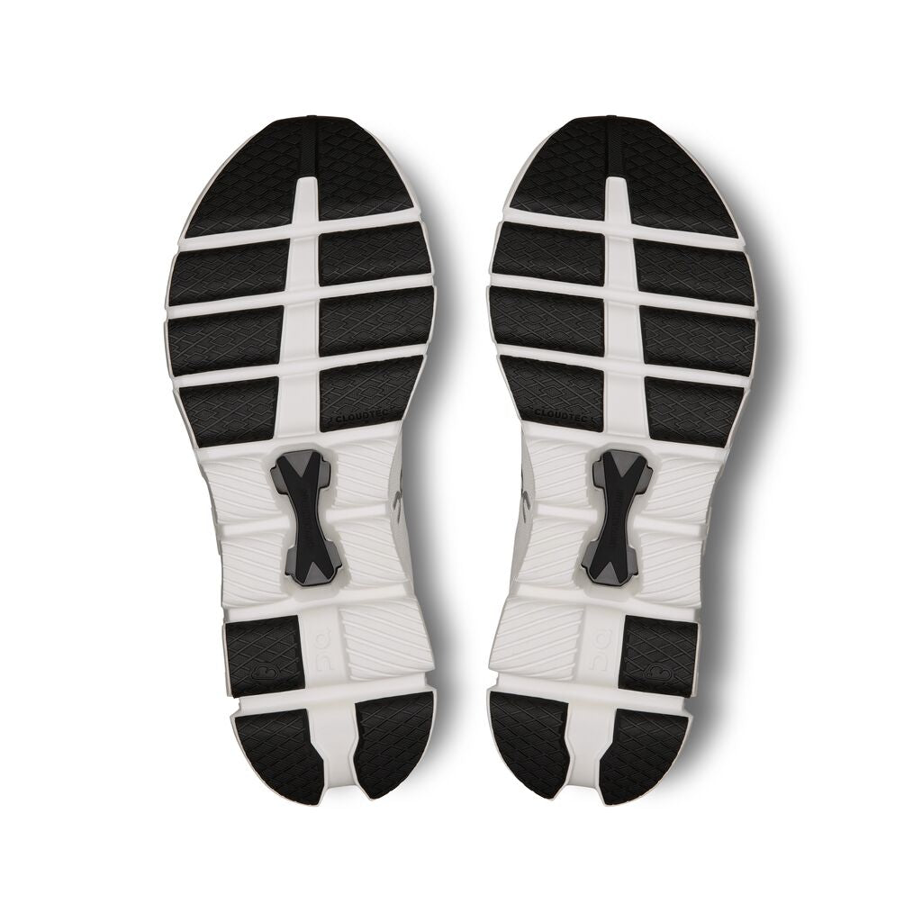 The outsole of the On X4 has great traction under the forefoot adn by the heel