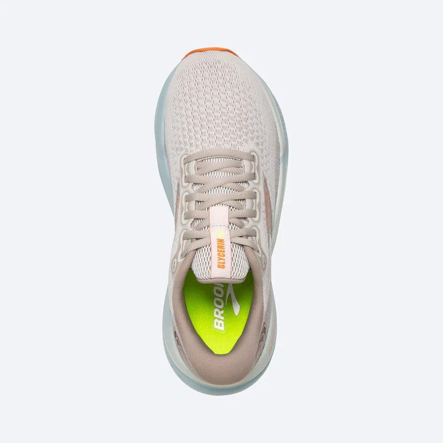The top down view of the Women's Glycerin 21 shows a very clean upper with a great fit