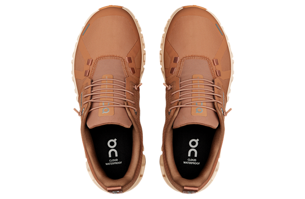 The Cloud 6 waterproof is designed to withstand various conditions, owing to its waterproof properties.