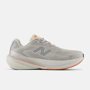 This men's New balance running shoe has a grey upper with a grey logo and a white midsole.