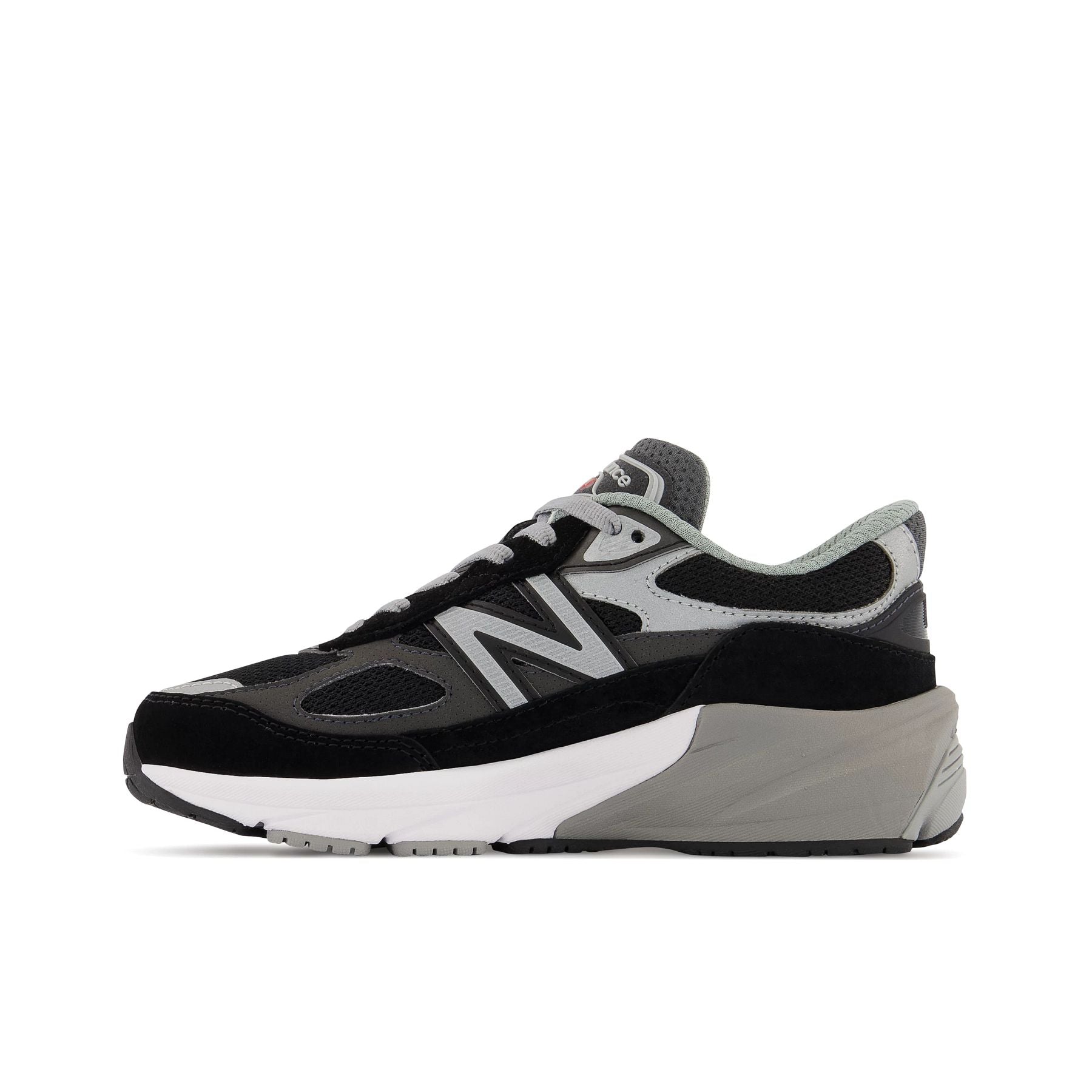 Medial view of the Kids New Balance 990 V6 in the color Black/Silver