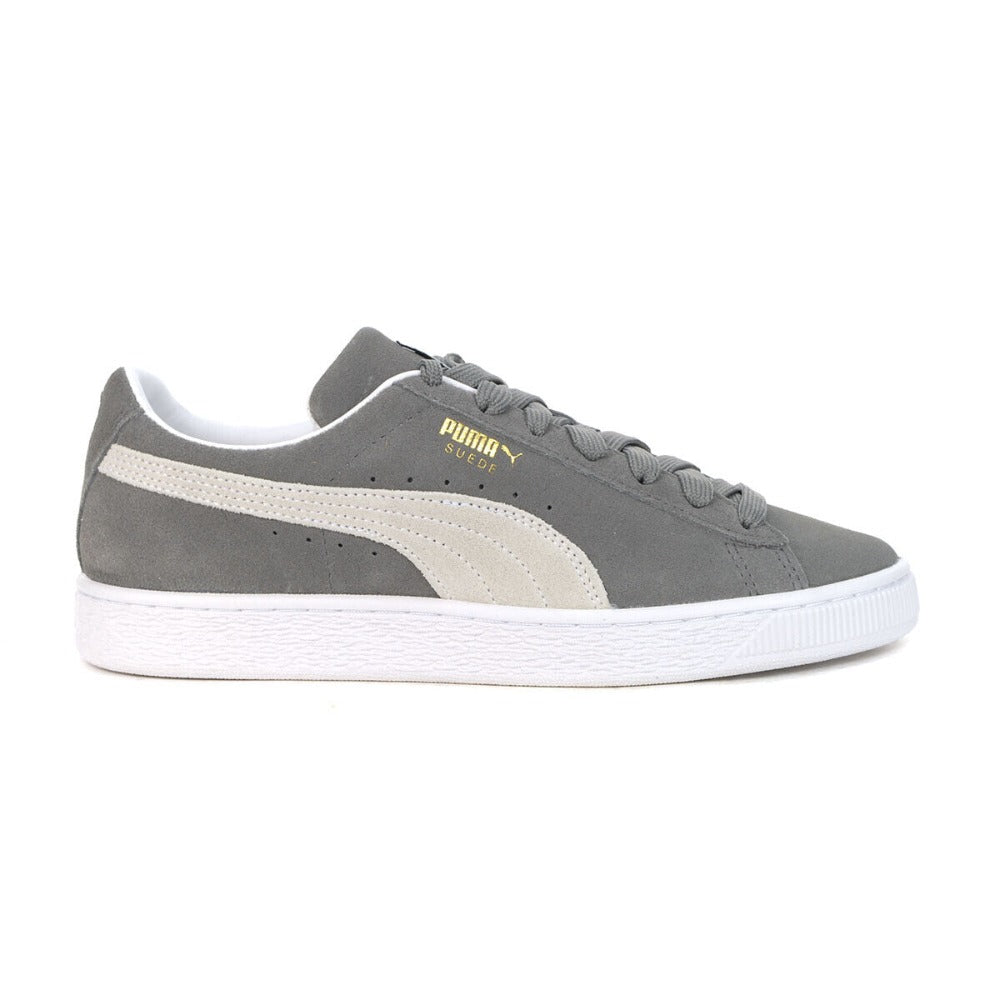 The Puma Suede hit the scene in 1968 and has been changing the game ever since. It’s been worn by icons of every generation, and it’s stayed classic through it all. Instantly recognizable and constantly reinvented