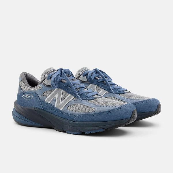 Unisex 990 V6