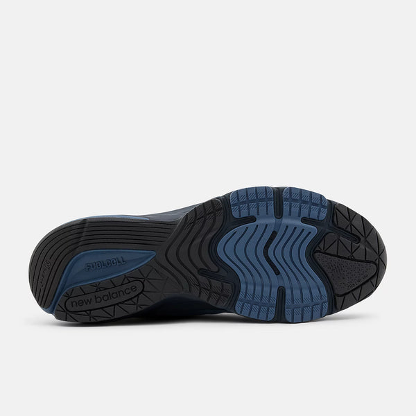 Unisex 990 V6