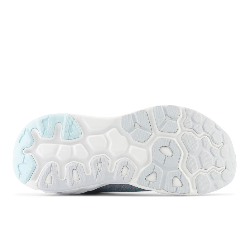 The outsole of 840 from NB is designed for cushion and traction