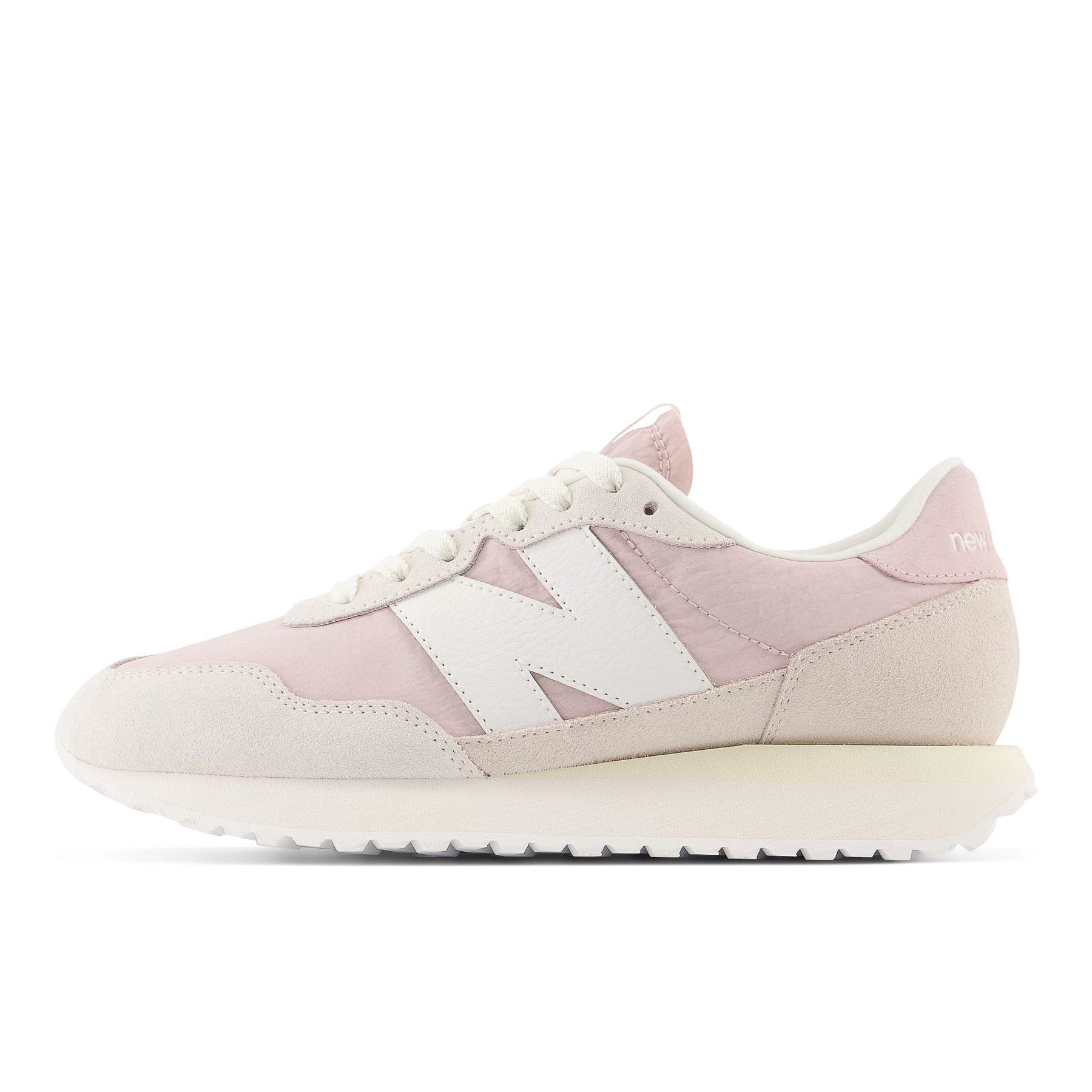 Medial view of the Women's New Balance lifestyle 237 shoe in white