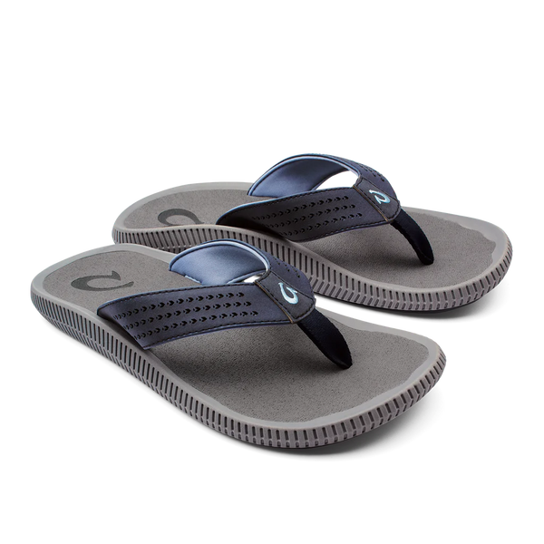 front view of mens ulele sandal