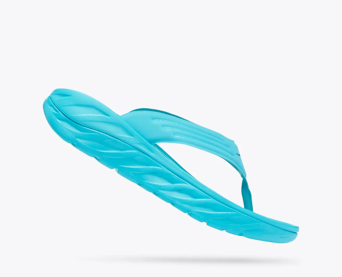 Lateral view of the Men's Ora Recovery Flip by HOKA in the color Scuba