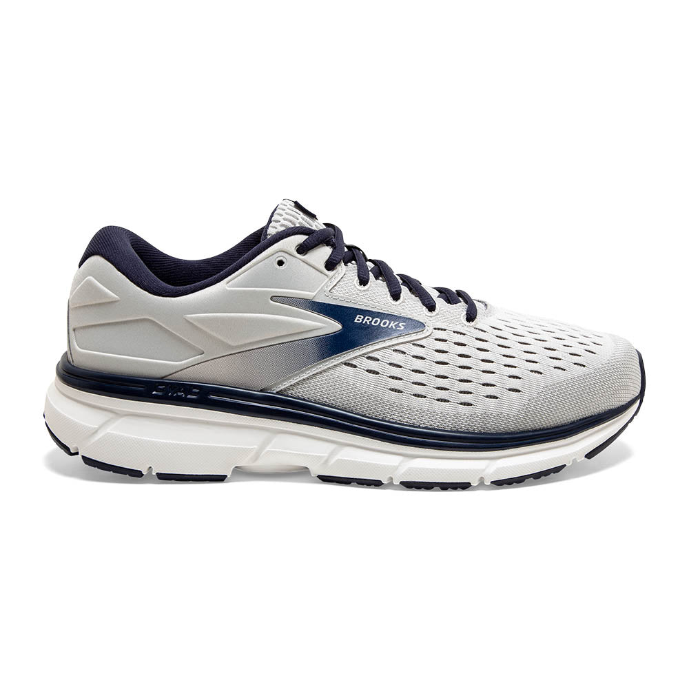 The Dyad 11 from Brooks offers sure-footed stability with smooth cushioning and a roomy, generous fit. This men’s running shoe delivers advanced support due to the wide, comfortable underfoot platform.    Due to wide straight last this shoe is prefect for adding an orthotic or insole.  This version comes in the Extra Wide Fit . 4E