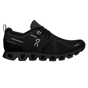 The fan favorite made waterproof. Re-engineered for a better fit with more comfort and more sustainable materials. A new increased midsole and updated CloudTec configuration make landings even softer and more stable. The breathable waterproof membrane locks liquid out and, with the speed-lacing system, you can forget about tying knots. Want classic laces? There’s a pair of those in the box too.