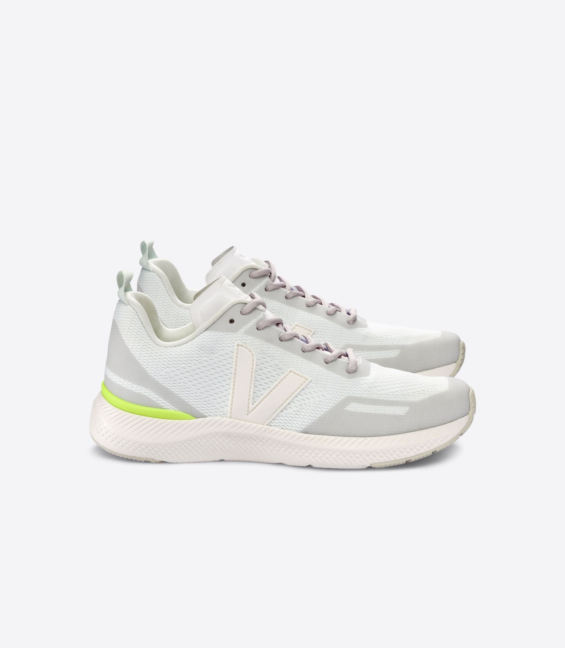 Lateral view of the Women's VEJA Impala in the color Frost/Cream