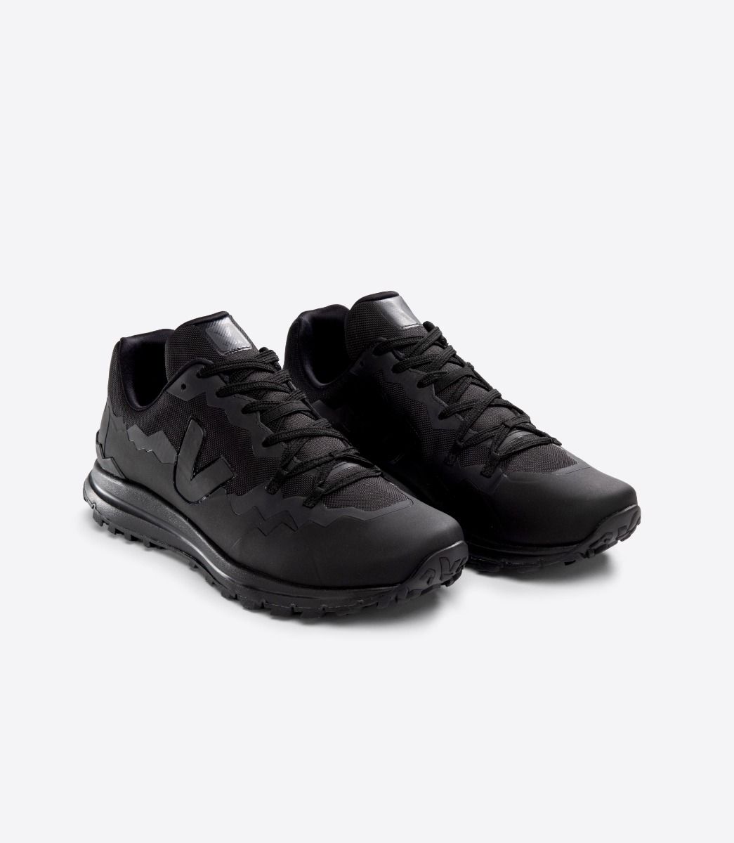Front angle view of Men's Fitz Roy Trek shell trail shoes by VEJA in all black