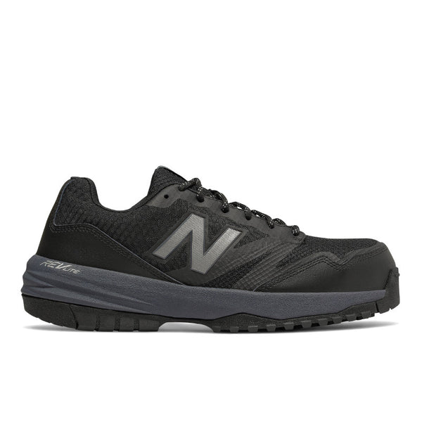 The 589v1 is for those looking for protection and comfort in a silhouette that can be worn from the job site to the street. Featuring a composite toe cap, slip-resistant outsole and electrical hazard protection, this shoe helps you make light work of any job.