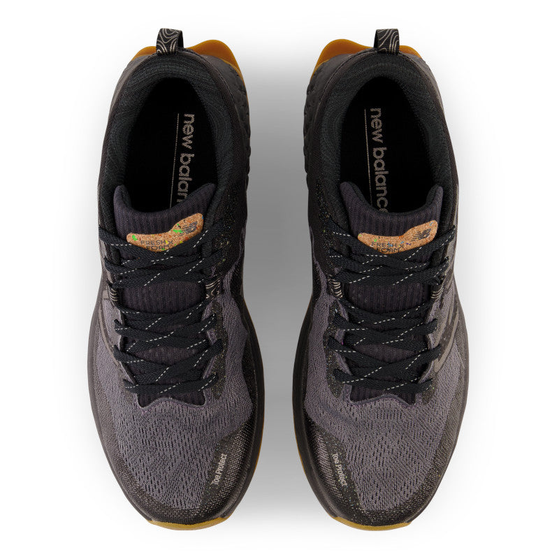 Top view of the Men's Hierro V7 trail shoe by New Balance in all black