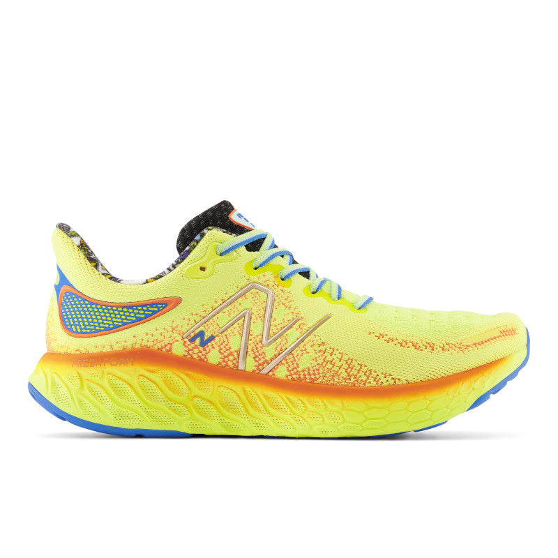 If New Balance only made one running shoe, that shoe would be the 1080. What makes the Women's 1080 V12 so unique is its versatility. The 1080 delivers top-of-the-line performance to every kind of runner, whether you’re training for world-class competition, or catching a rush hour train.