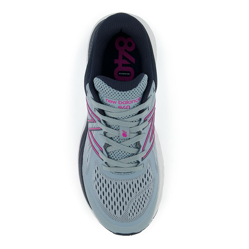 Top view of the Women's New Balance 840 V5 in the color Cyclone/Eclipse