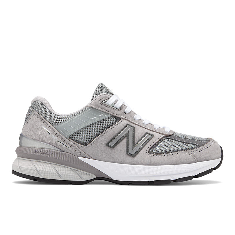 Women's New Balance 990v5 made in the USA classic shoe