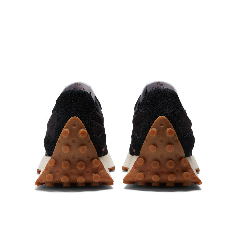 The heel of the women's 327 has the gum rubber outsole that comes ujp the back of the shoe