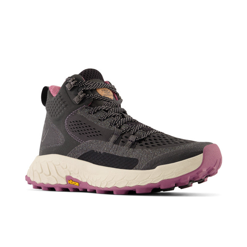 Front angle view of the Women's Fresh Foam X Hierro Mid in the color Black / Raisin